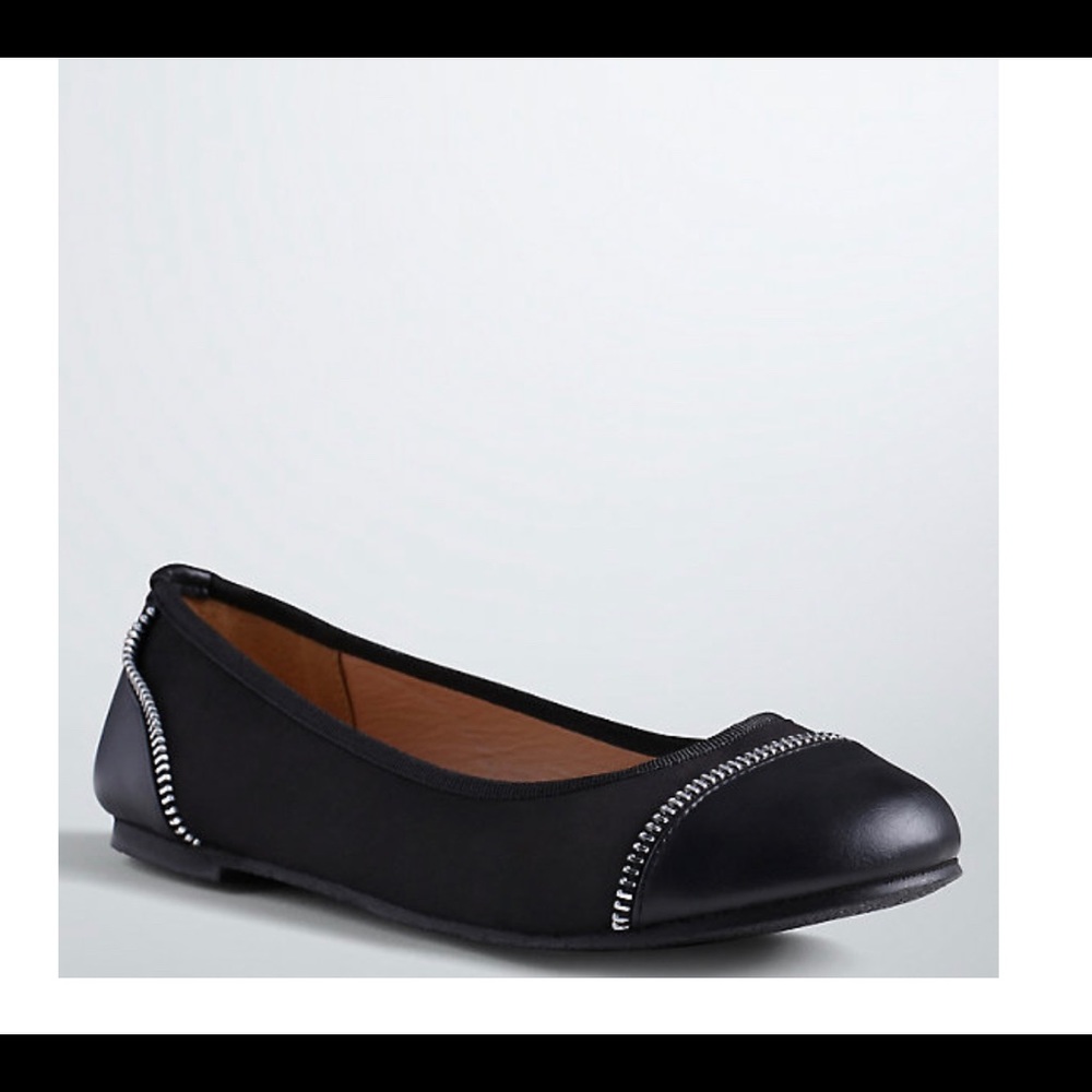 Sz 11 torrid ZIPPER EMBELLISHED FLATS (WIDE WIDTH)